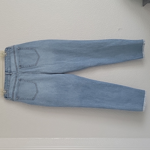 Tinseltown Jeans Tinseltown High Waisted Mom Jeans Poshmark